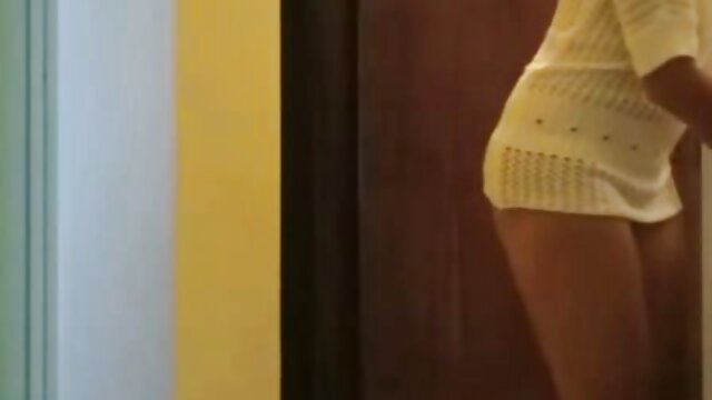 놀라운 :  콧수염 남자 치트 에 구 가 latina 큐티 에 병원 포르노 영화 